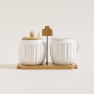 SET DE AZUCARERA Y LECHERA DE PORCELANA BLANCA CON BASE DE BAMBOO - Bazar