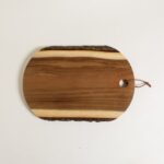 TABLA OVAL DE ACACIA CON CORTEZA 41X26,5 CM