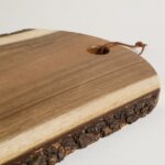 TABLA OVAL DE ACACIA CON CORTEZA 41X26,5 CM